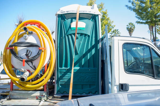 Portable Toilet Options We Offer in Fairview Park, IN
